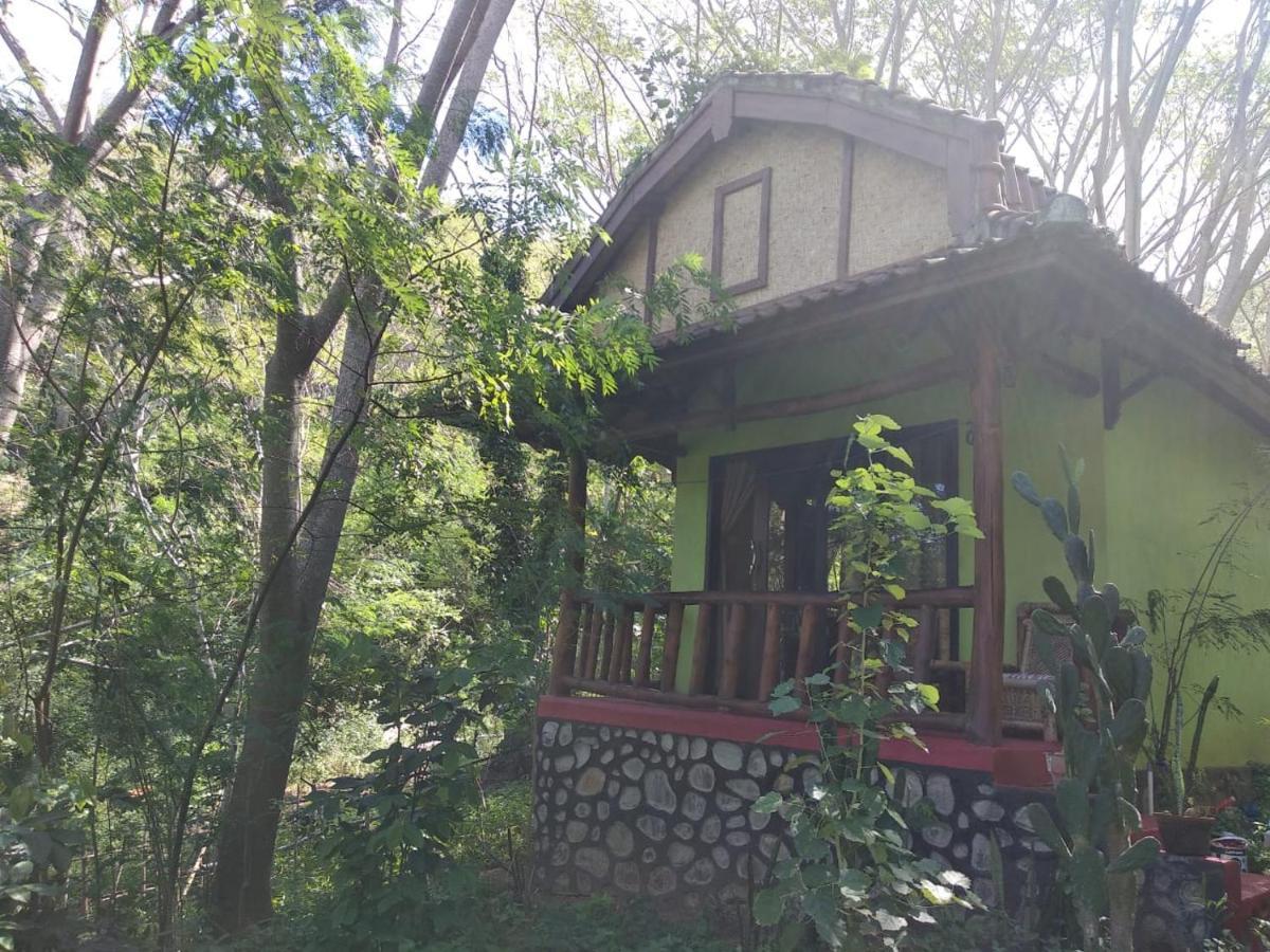 Kuta Mountain Bungalows Exterior foto